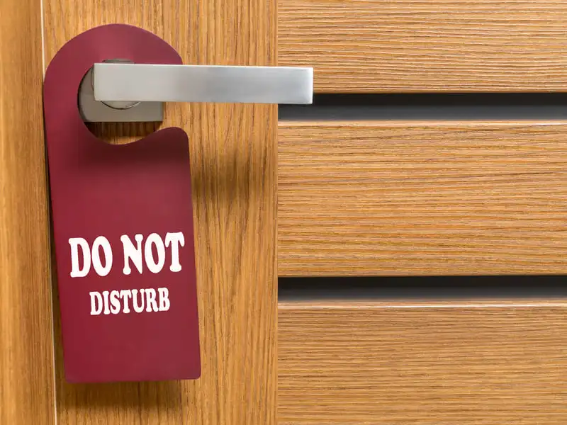 do not disturb sign